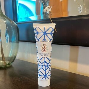 Tory Burch Women's Body Lotion Bel Azur 3.4 fl.oz / 100 ml.